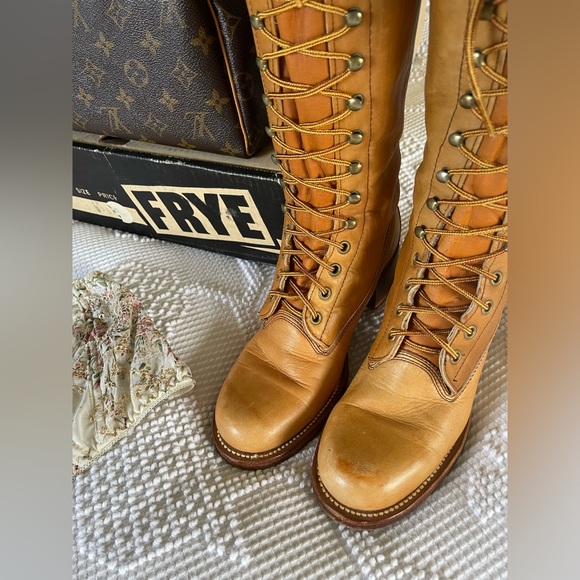 FRYE | Black Label Lace Up Campus Boots SOLD - Picture 4 of 8